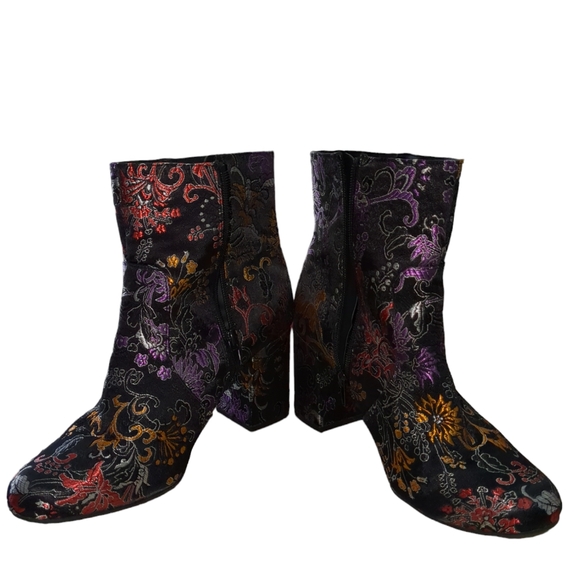 Brash Tapestry ankle boots size 9 in black Floral pattern - Picture 2 of 7